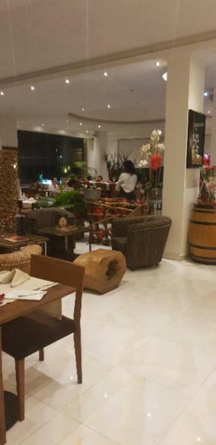 Hotel Bella Riva キンシャサ エクステリア 写真
